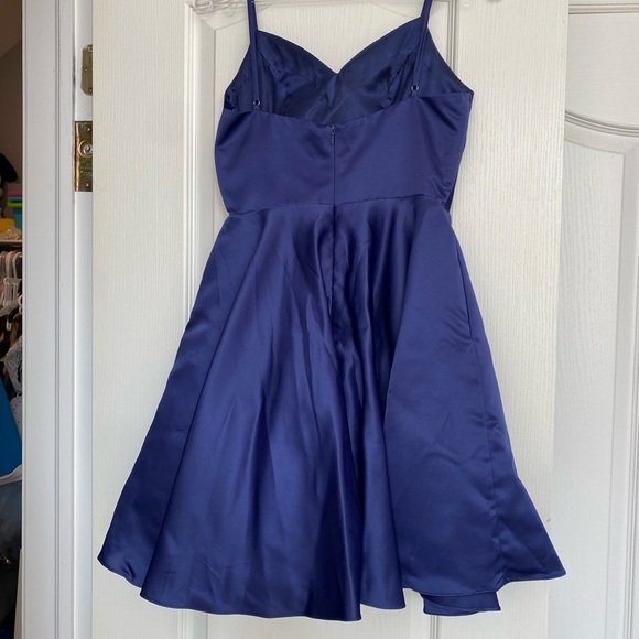 Formal dress. Grad! - Picture 2 of 2